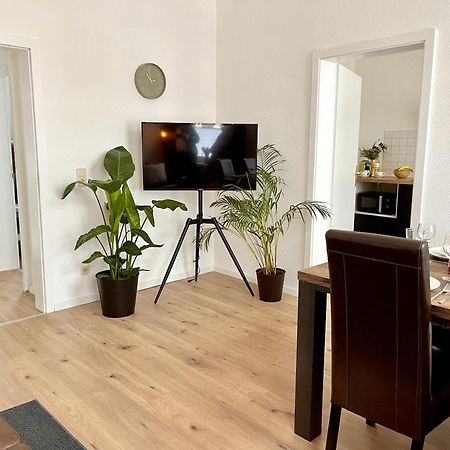 Endless: Studio Mit Netflix + Workstation Im Zentrum Шверін Екстер'єр фото