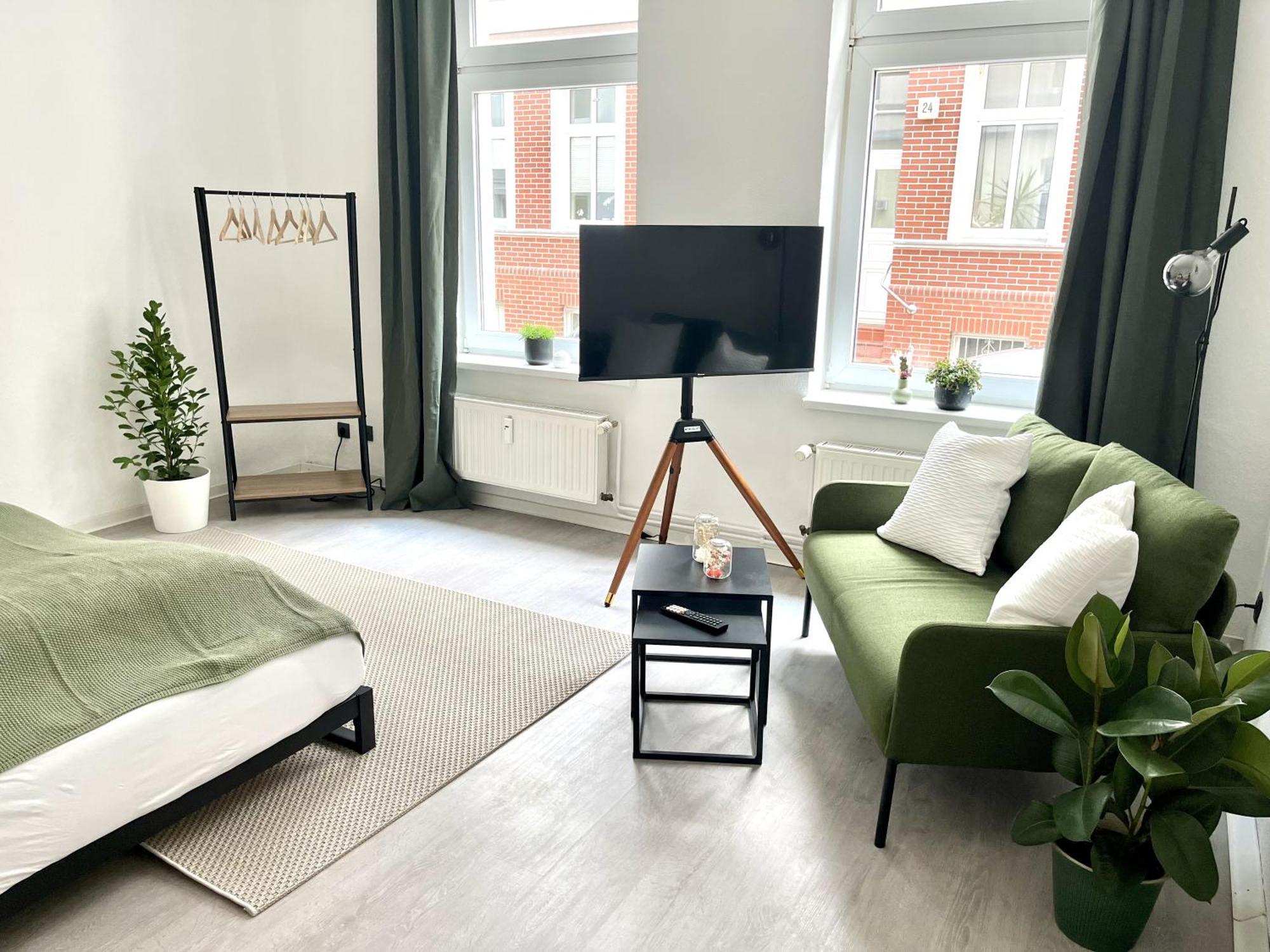 Endless: Studio Mit Netflix + Workstation Im Zentrum Шверін Екстер'єр фото